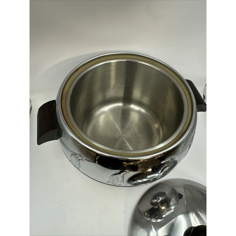 Westbend Ice Bucket Penguin Bakelite Handles Round Hot & Cold Aluminum Vintage